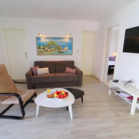 Lavanda Korcula Zavalatica