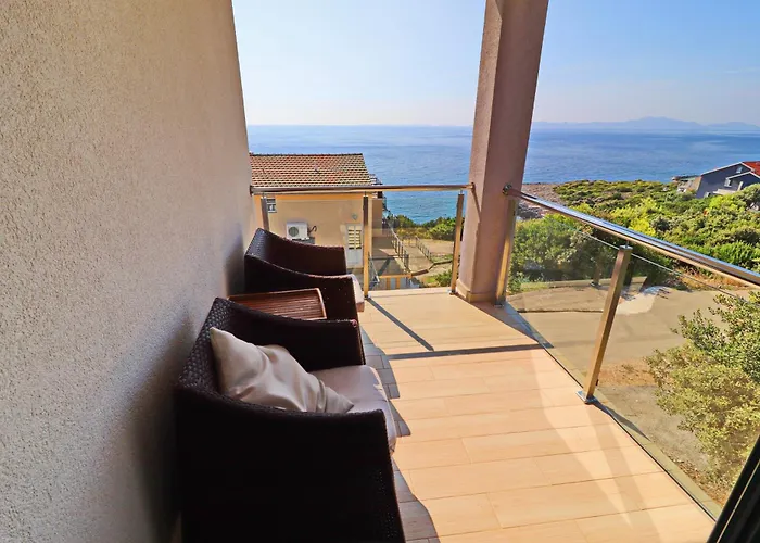 Villa Lavanda Korcula Zavalatica