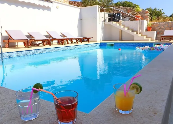 Lavanda Korcula Villa Zavalatica